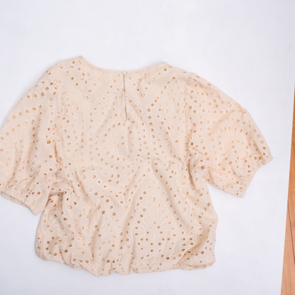 Feminine Eyelet Puff Sleeves Blouse Cute Girly Coquette Cream Medium - Picture 3 of 14